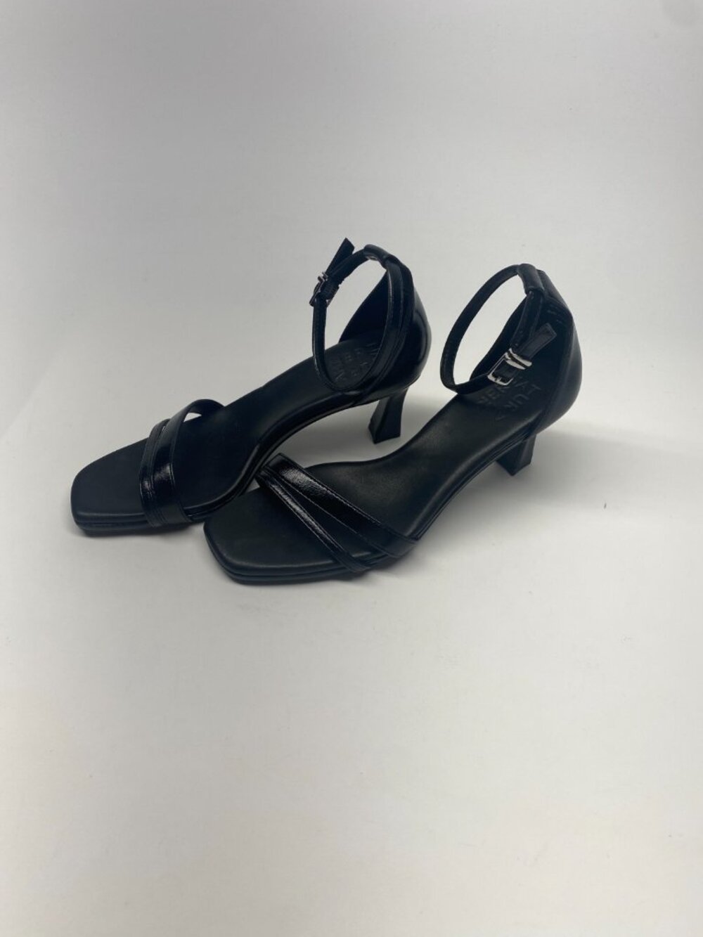 Naturalizer Womens Khloe Black Strap Dress Heel Sandal Sz 6